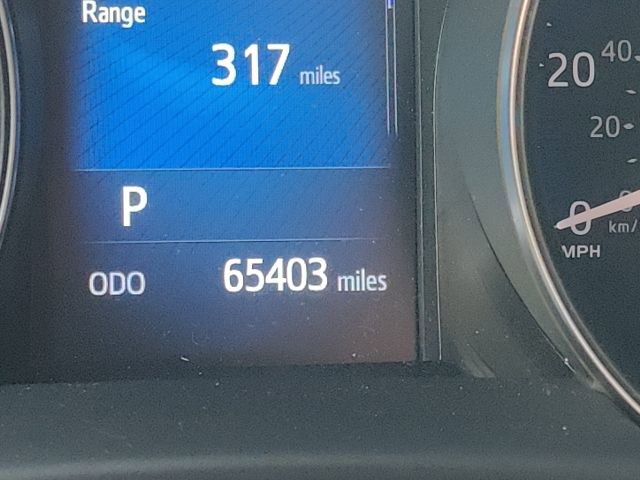 Used 2018 Toyota C-HR XLE image 11