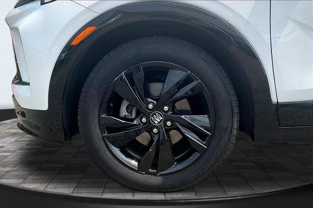 Used 2024 Buick Encore GX Sport Touring FWD image 9