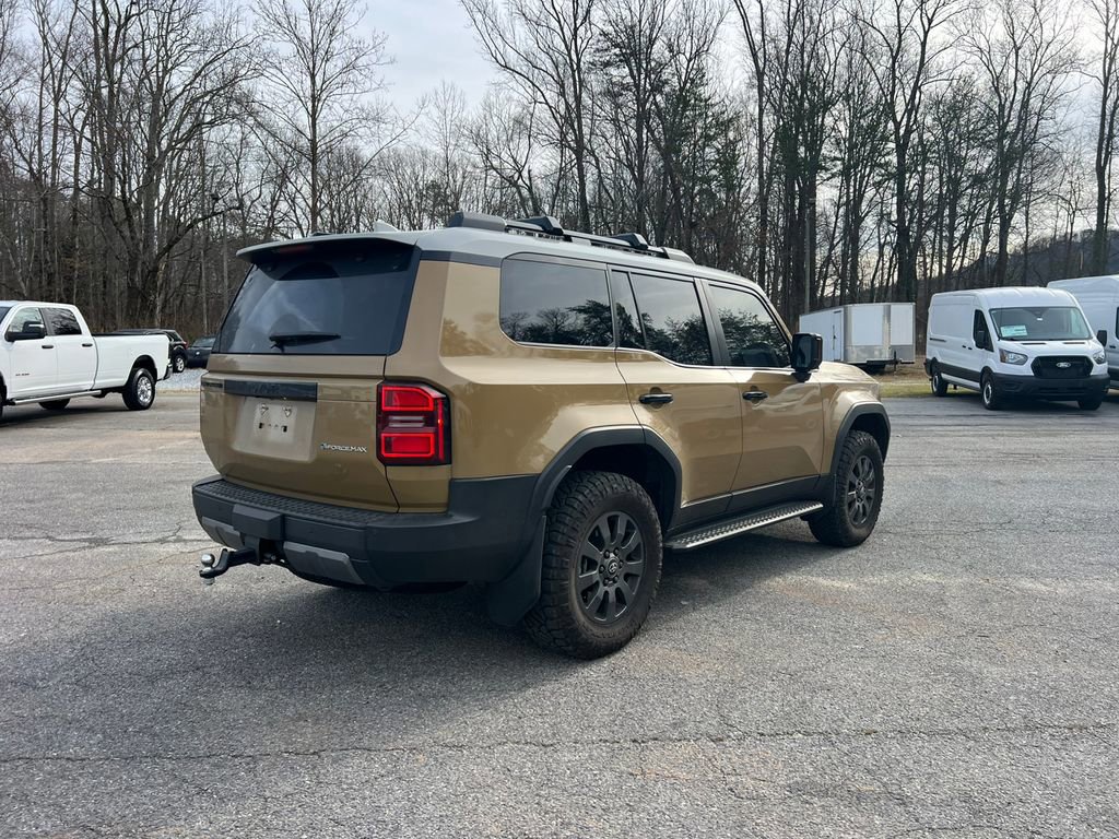 Used 2024 Toyota Land Cruiser image 3