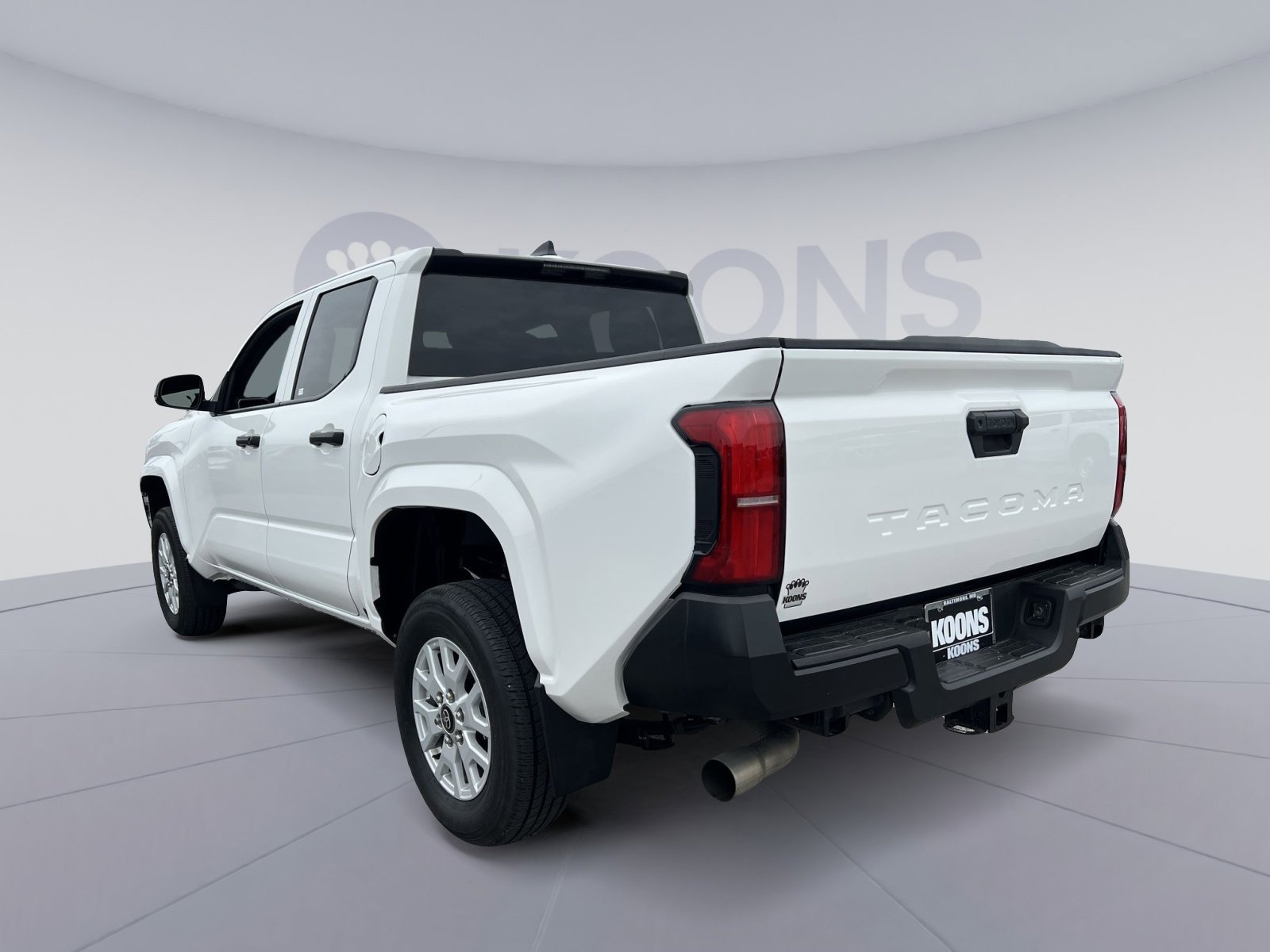 Used 2024 Toyota Tacoma SR RWD image 14