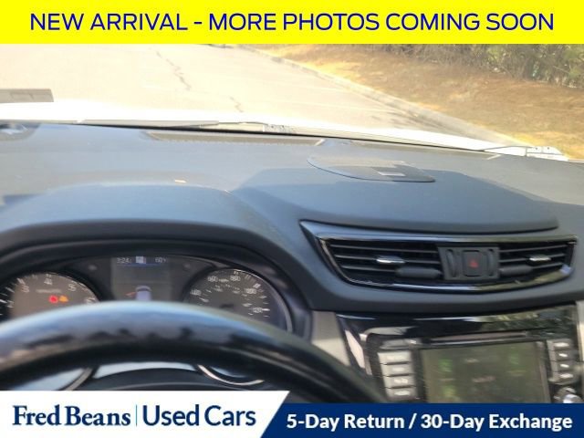 Used 2020 Nissan Rogue Sport SL w/ Premium Package image 14