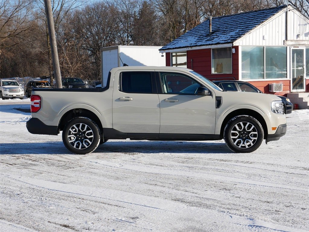 Certified 2024 Ford Maverick Lariat image 2