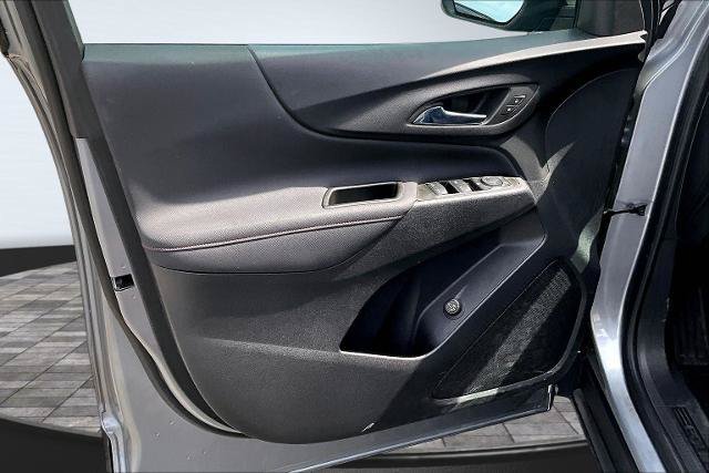 Used 2023 Chevrolet Equinox RS AWD/4WD image 23