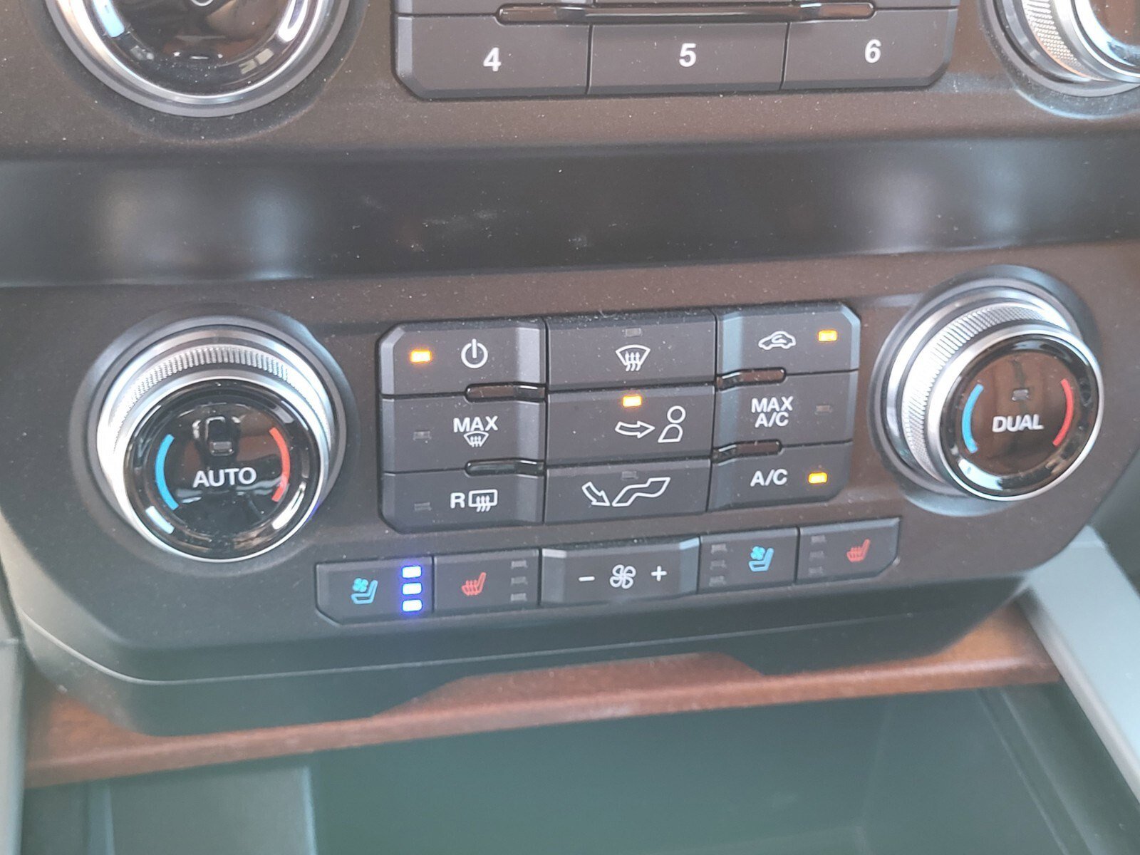 Certified 2020 Ford F150 King Ranch w/ Equipment Group 601A Luxury image 24