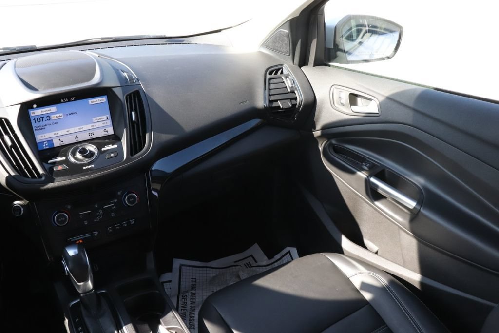 Certified 2019 Ford Escape Titanium AWD/4WD image 14