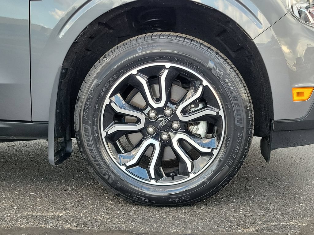 Certified 2024 Ford Maverick Lariat FWD image 9