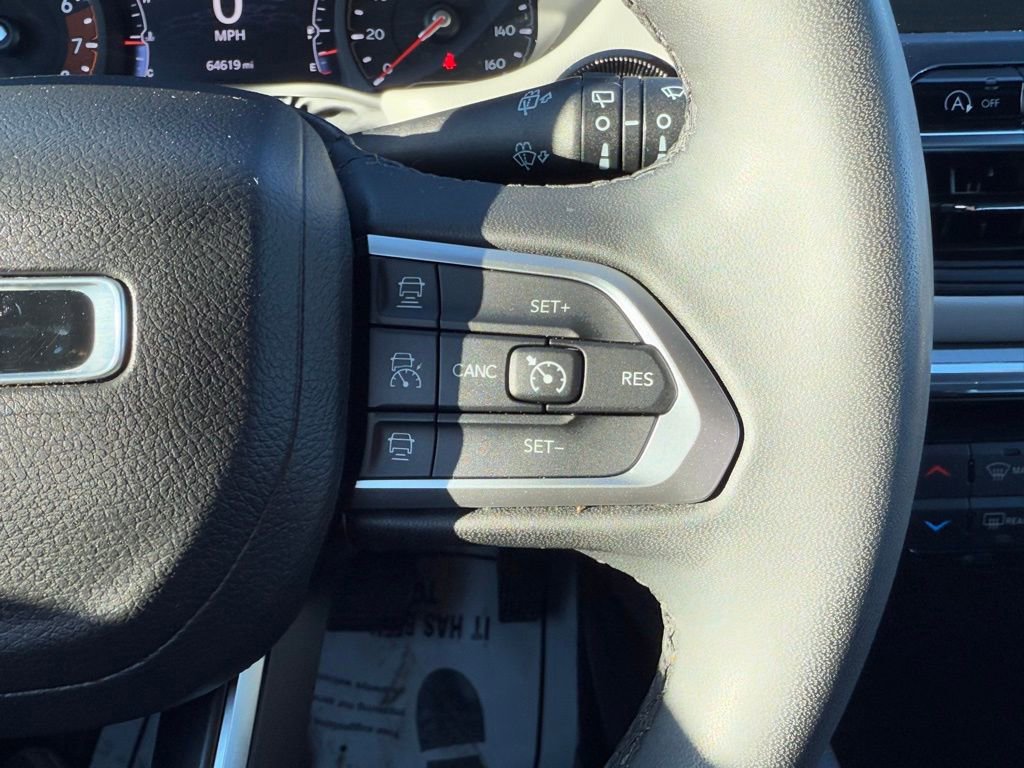 Used 2024 Jeep Compass Limited image 35