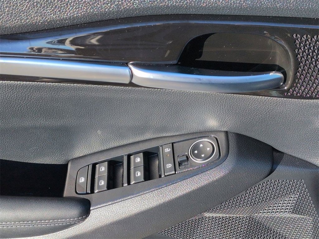 Used 2024 Kia Seltos S image 10