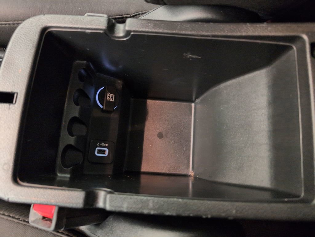 Used 2019 Jeep Cherokee Latitude w/ Popular Appearance Group FWD image 37