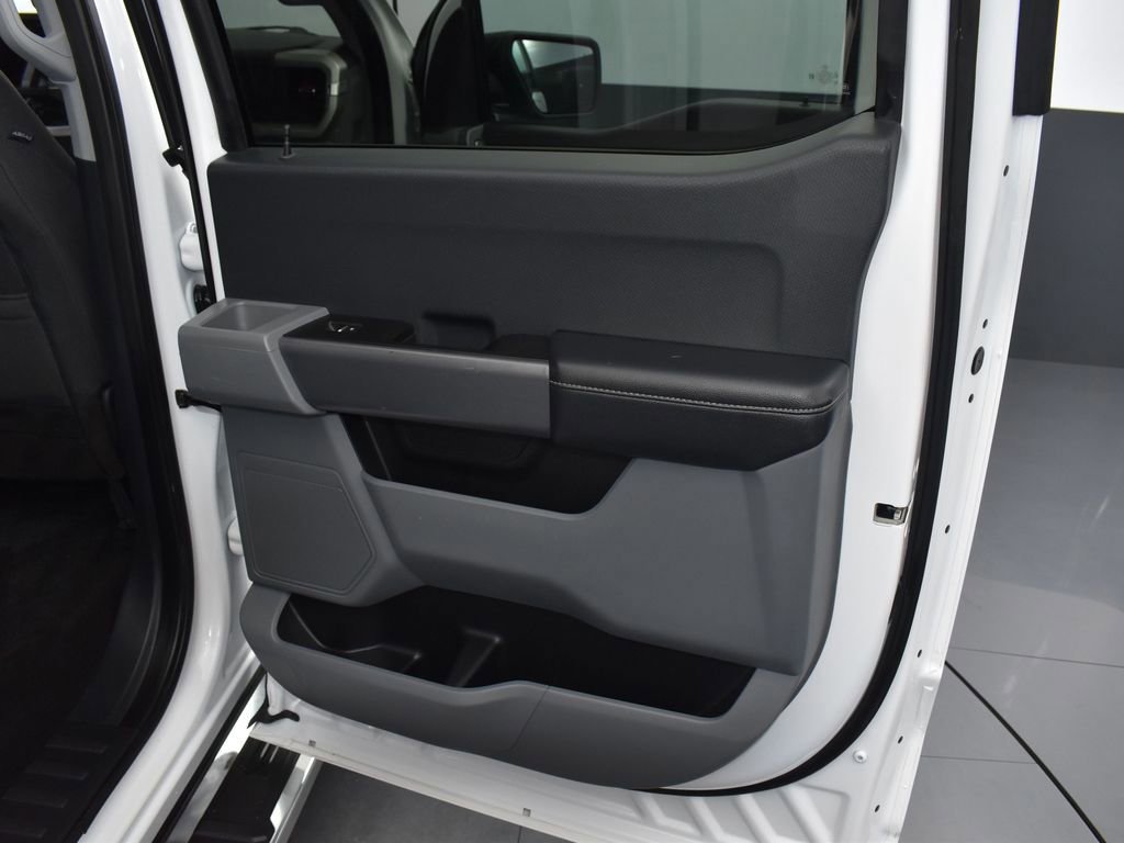 Certified 2022 Ford F150 XLT w/ XTR Package image 31