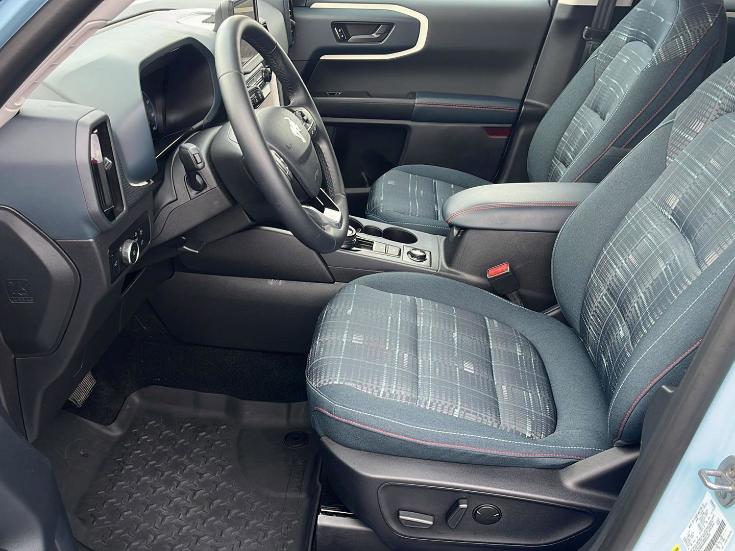 Certified 2024 Ford Bronco Sport Heritage w/ Heritage Convenience Package AWD/4WD image 10