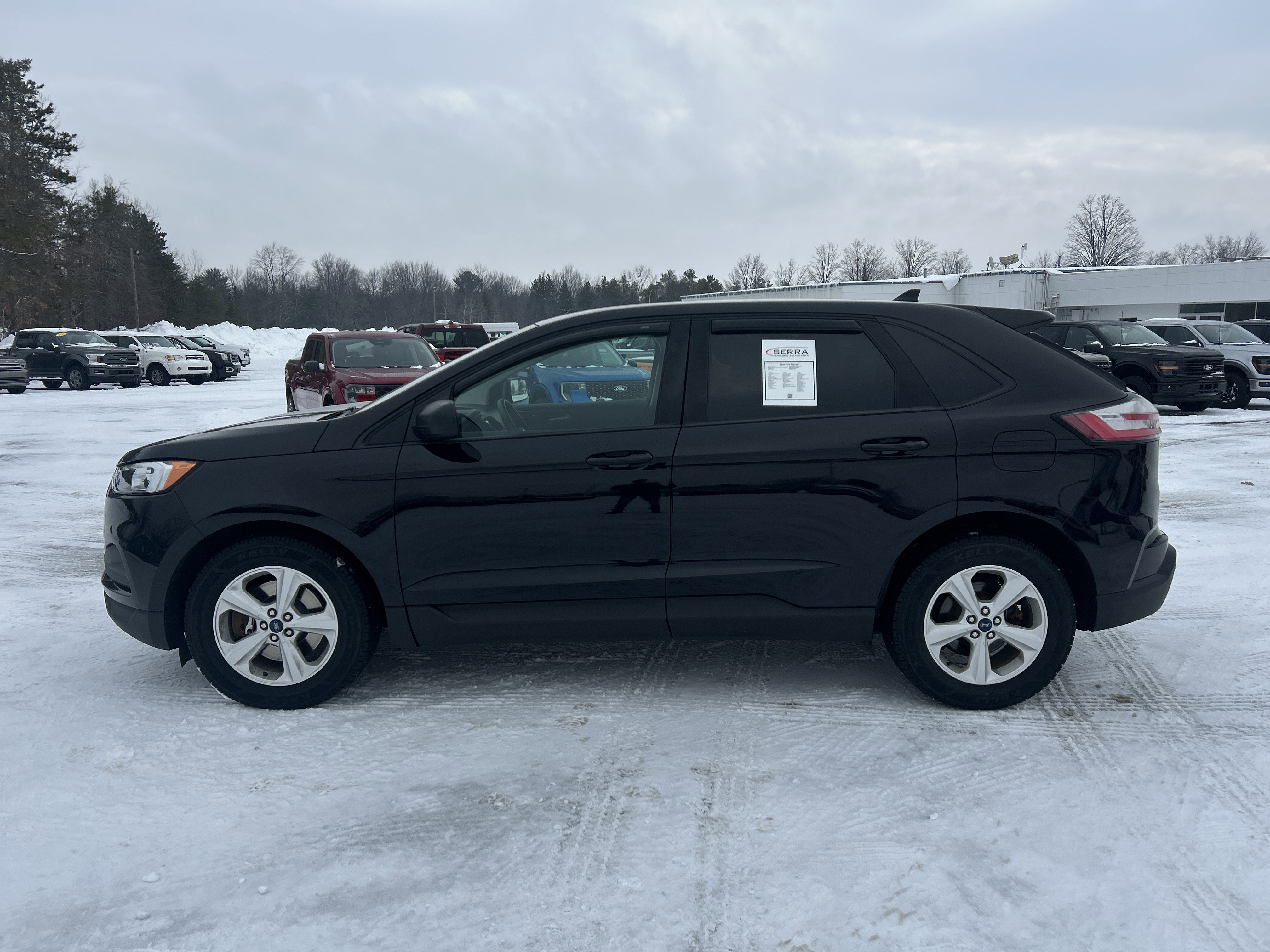 Certified 2020 Ford Edge SE image 6