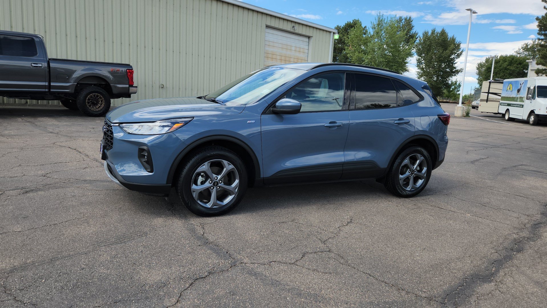 Certified 2025 Ford Escape ST-Line Select AWD/4WD image 5