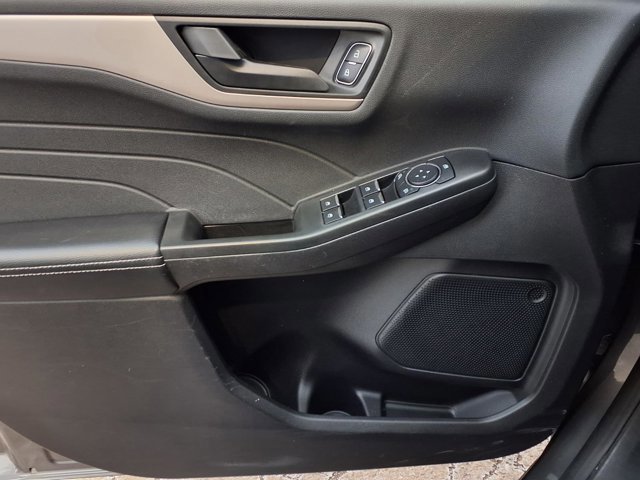 Certified 2022 Ford Escape SE w/ Convenience Package image 21