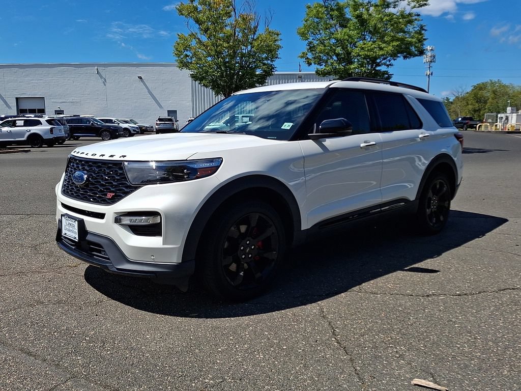 Certified 2021 Ford Explorer ST w/ Equipment Group 401A AWD/4WD image 6