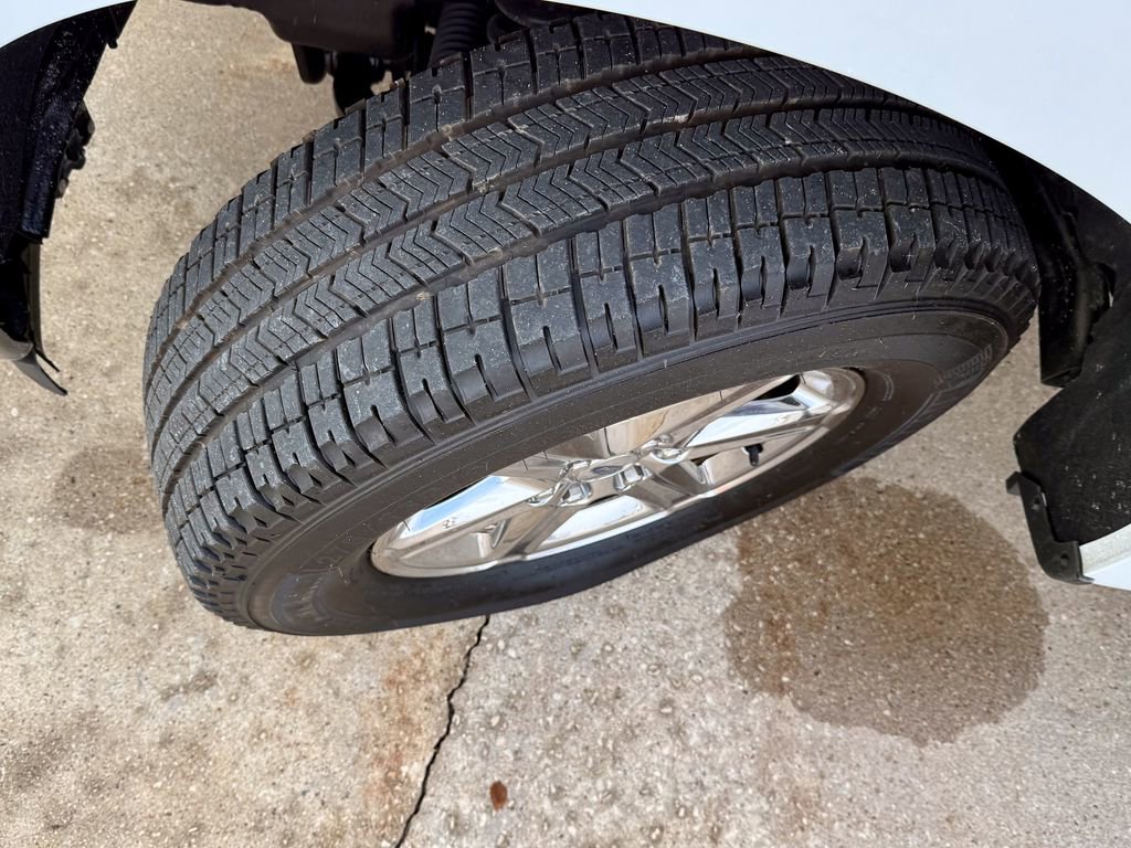 Certified 2024 Ford F150 XLT w/ Equipment Group 302A MID image 35