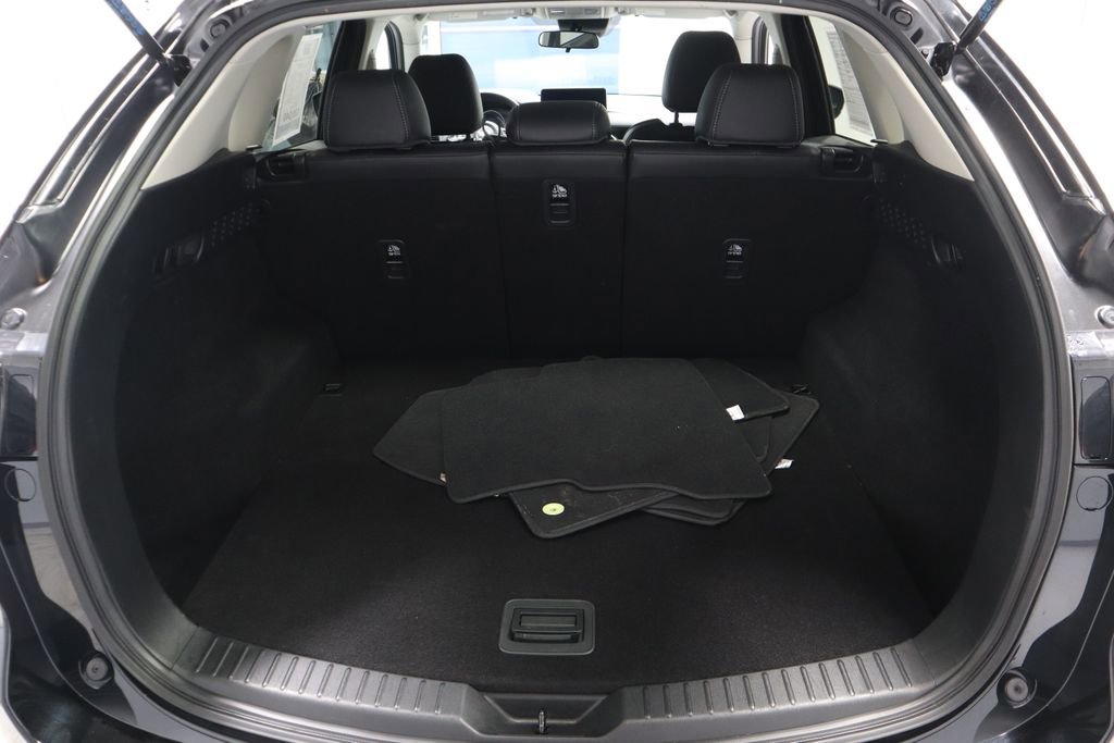 Used 2025 MAZDA CX-5 AWD 2.5 S w/ Select Package image 18