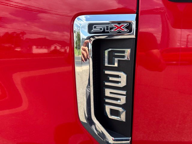 Certified 2020 Ford F350 XL w/ STX Appearance Package AWD/4WD image 10
