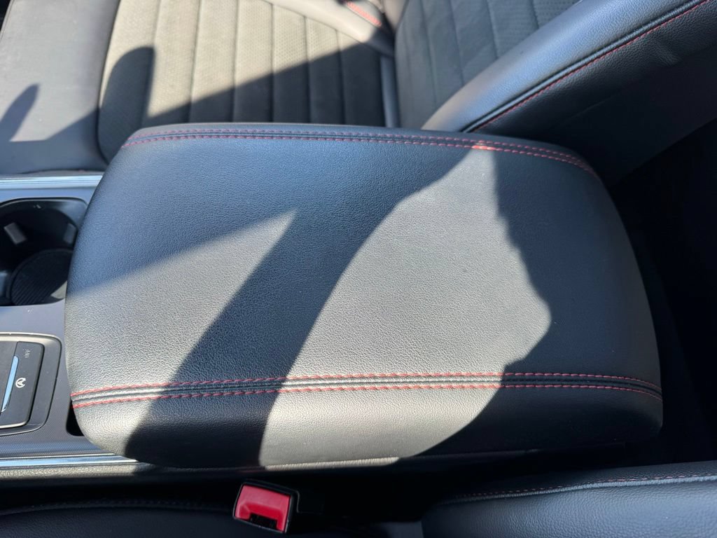 Certified 2024 Ford Edge ST-Line AWD/4WD image 22