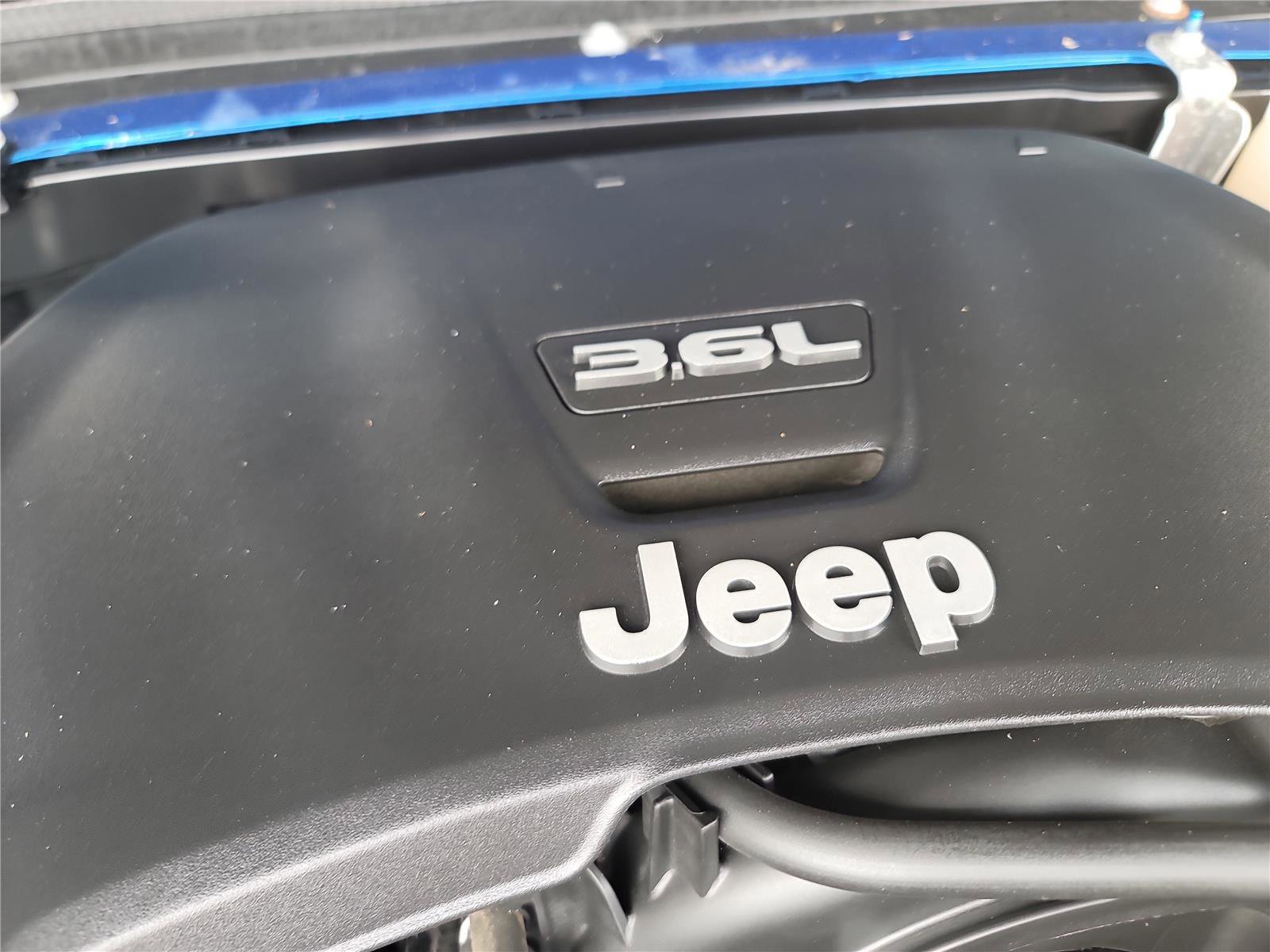 Used 2020 Jeep Gladiator Rubicon image 11