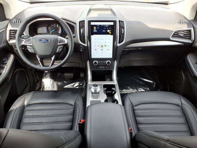Certified 2024 Ford Edge SEL w/ Convenience Package AWD/4WD image 15