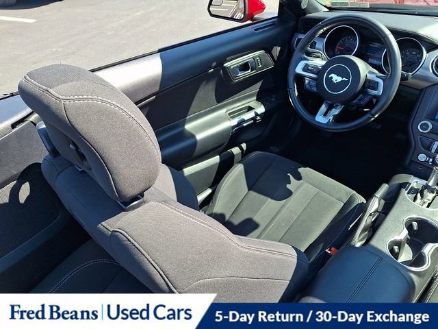 Certified 2019 Ford Mustang Convertible w/ Equipment Group 101A image 16