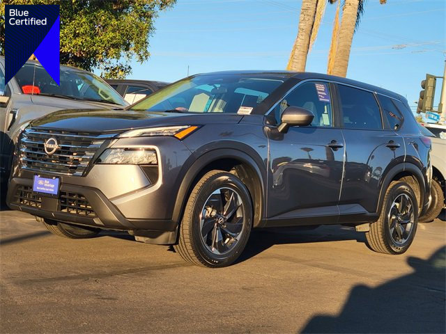 Used 2024 Nissan Rogue SV