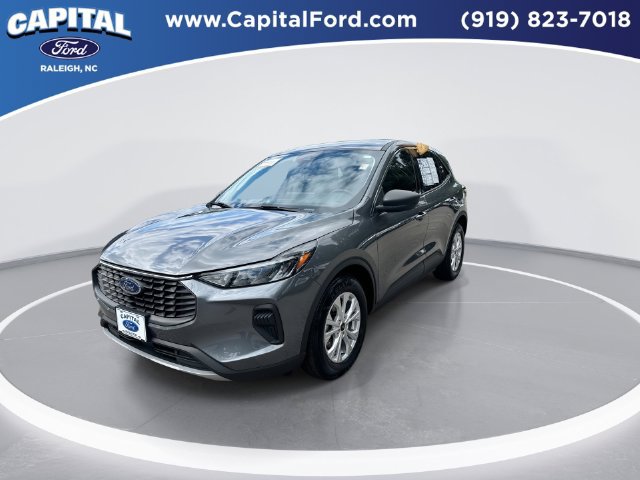 Certified 2023 Ford Escape Active w/ Tech Pack #1 FWD image 4