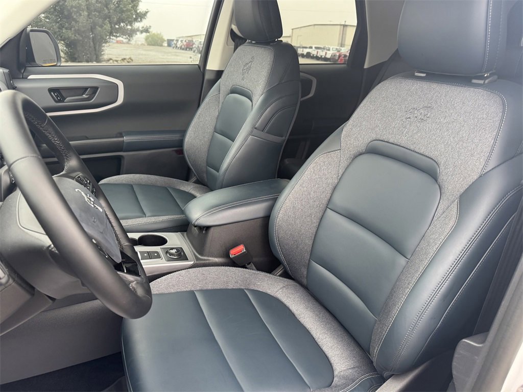 Certified 2024 Ford Bronco Sport Outer Banks w/ Tech Package image 18