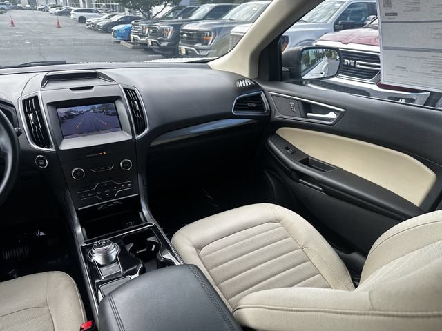 Certified 2020 Ford Edge SE FWD image 17