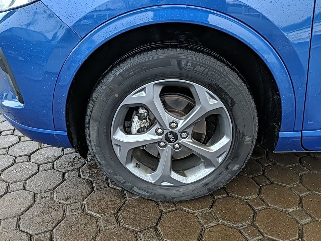 Certified 2023 Ford Escape ST-Line w/ Tech Pack #1 image 10