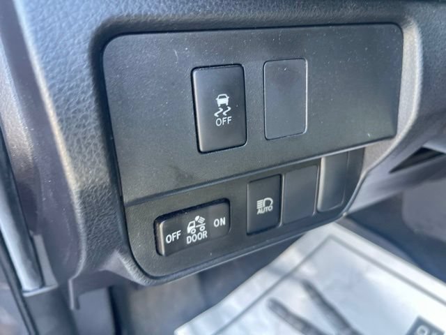 Used 2023 Toyota Tacoma SR5 RWD image 14