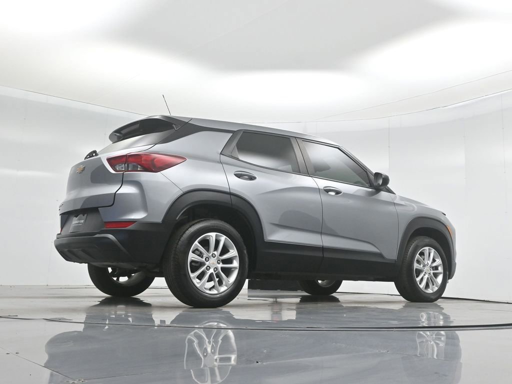 Used 2024 Chevrolet TrailBlazer LS image 13