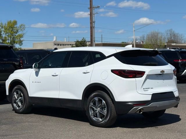 Used 2025 Chevrolet Blazer LT AWD/4WD image 29