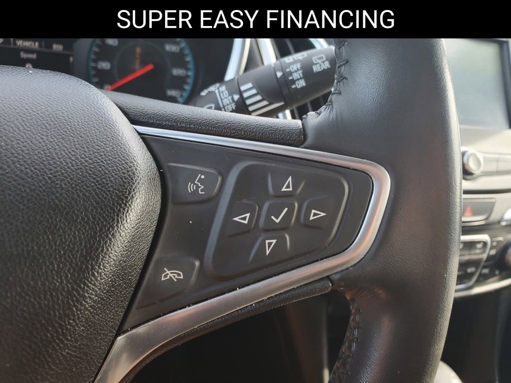 Used 2018 Chevrolet Equinox LT image 18