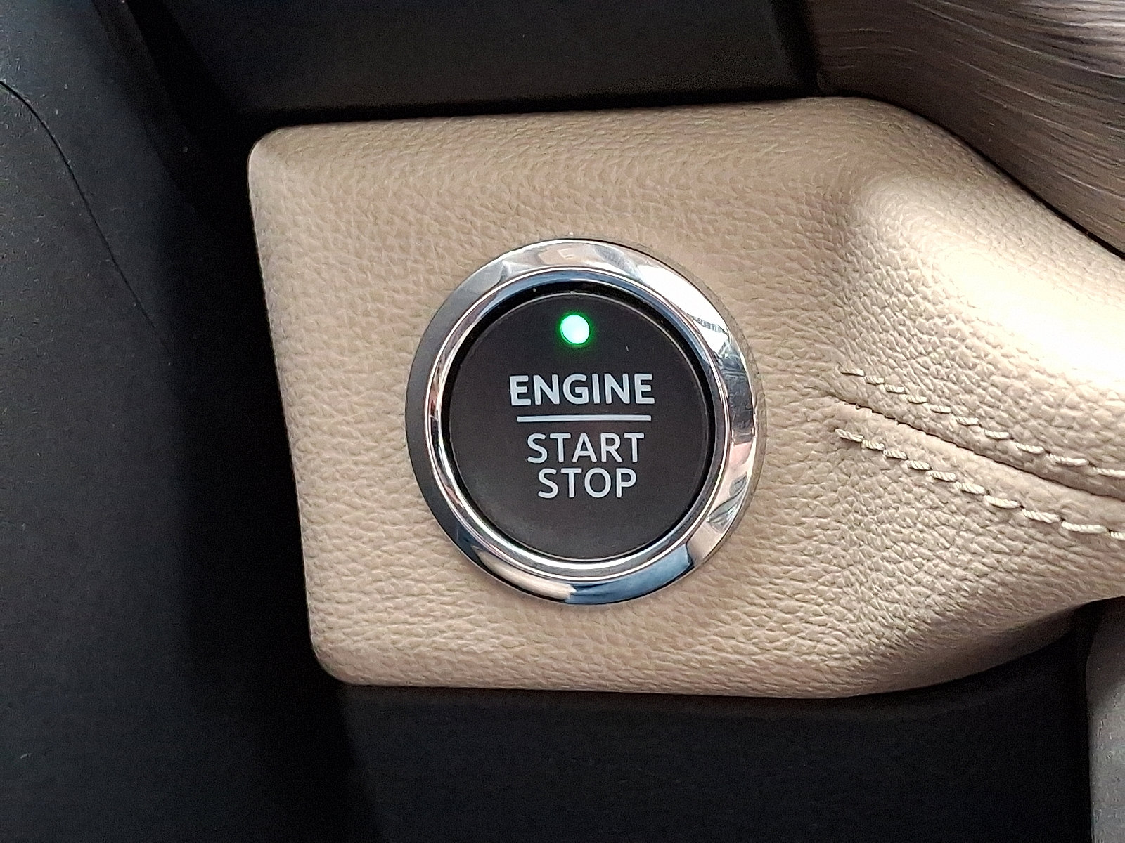 Certified 2024 Ford Expedition Limited image 27