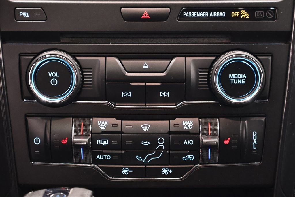 Certified 2018 Ford Explorer XLT w/ Equipment Group 202A image 37