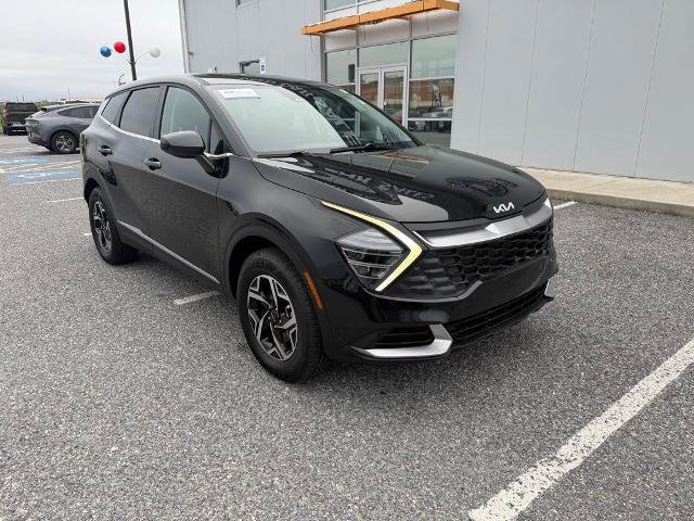 Used 2024 Kia Sportage LX image 7