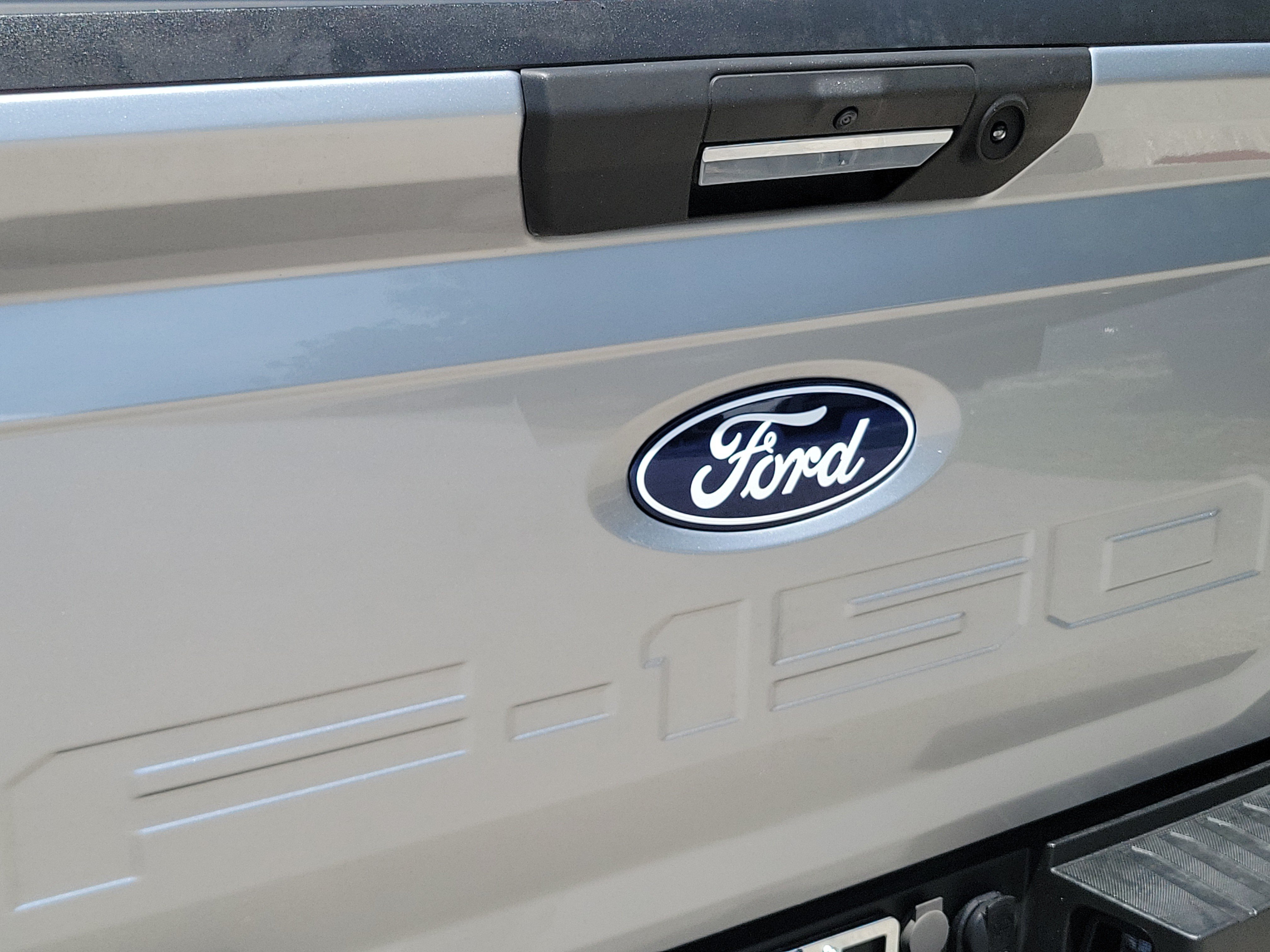 Certified 2024 Ford F150 XLT w/ Mobile Office Package AWD/4WD image 26