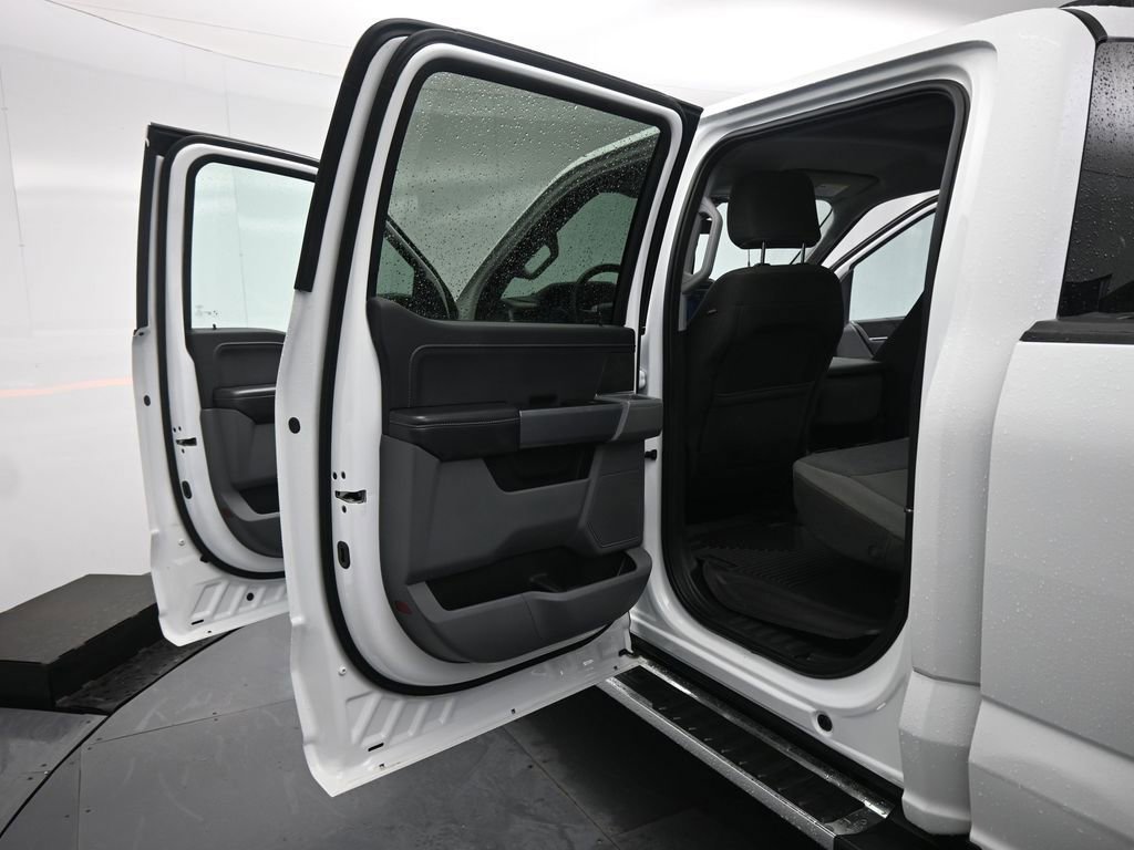 Certified 2025 Ford F150 XLT w/ Equipment Group 301A Standard image 43