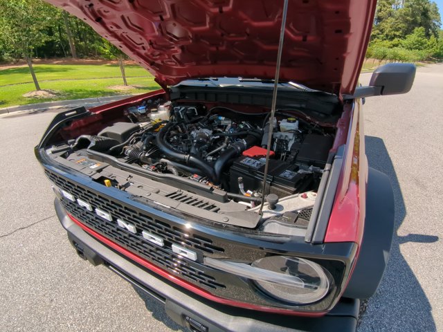 Certified 2025 Ford Bronco Badlands w/ Sasquatch Package AWD/4WD image 37