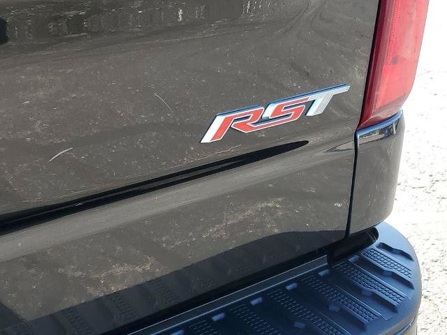 Used 2021 Chevrolet Silverado 1500 RST AWD/4WD image 32