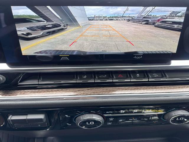 Used 2025 Chevrolet Silverado 3500 LT AWD/4WD image 24