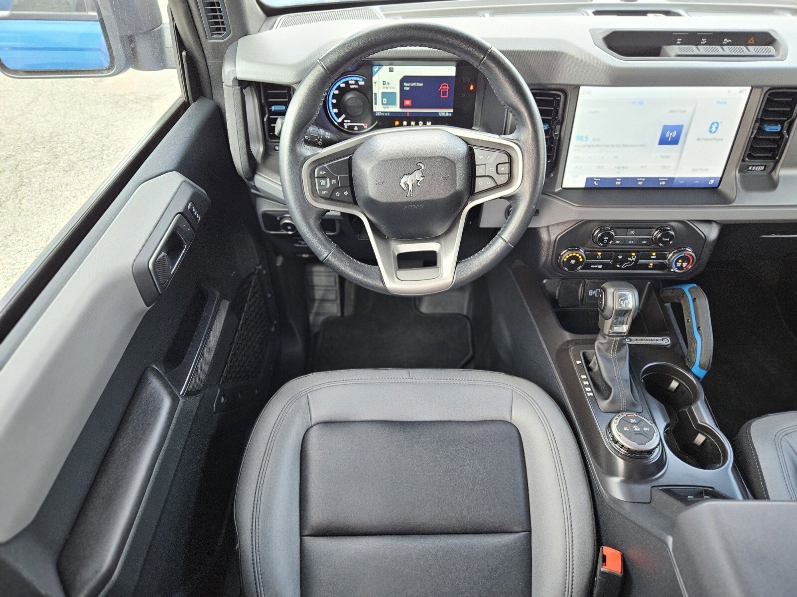 Certified 2024 Ford Bronco Black Diamond image 14