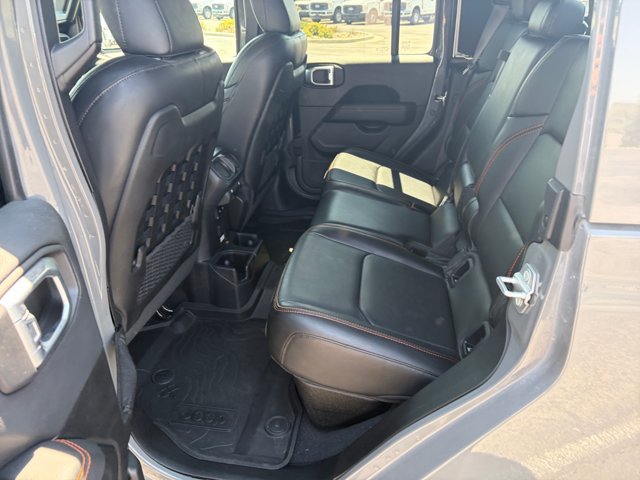 Used 2020 Jeep Gladiator Mojave AWD/4WD image 17