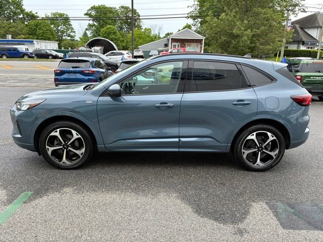 Certified 2023 Ford Escape ST-Line Select w/ Tech Pack #2 AWD/4WD image 6