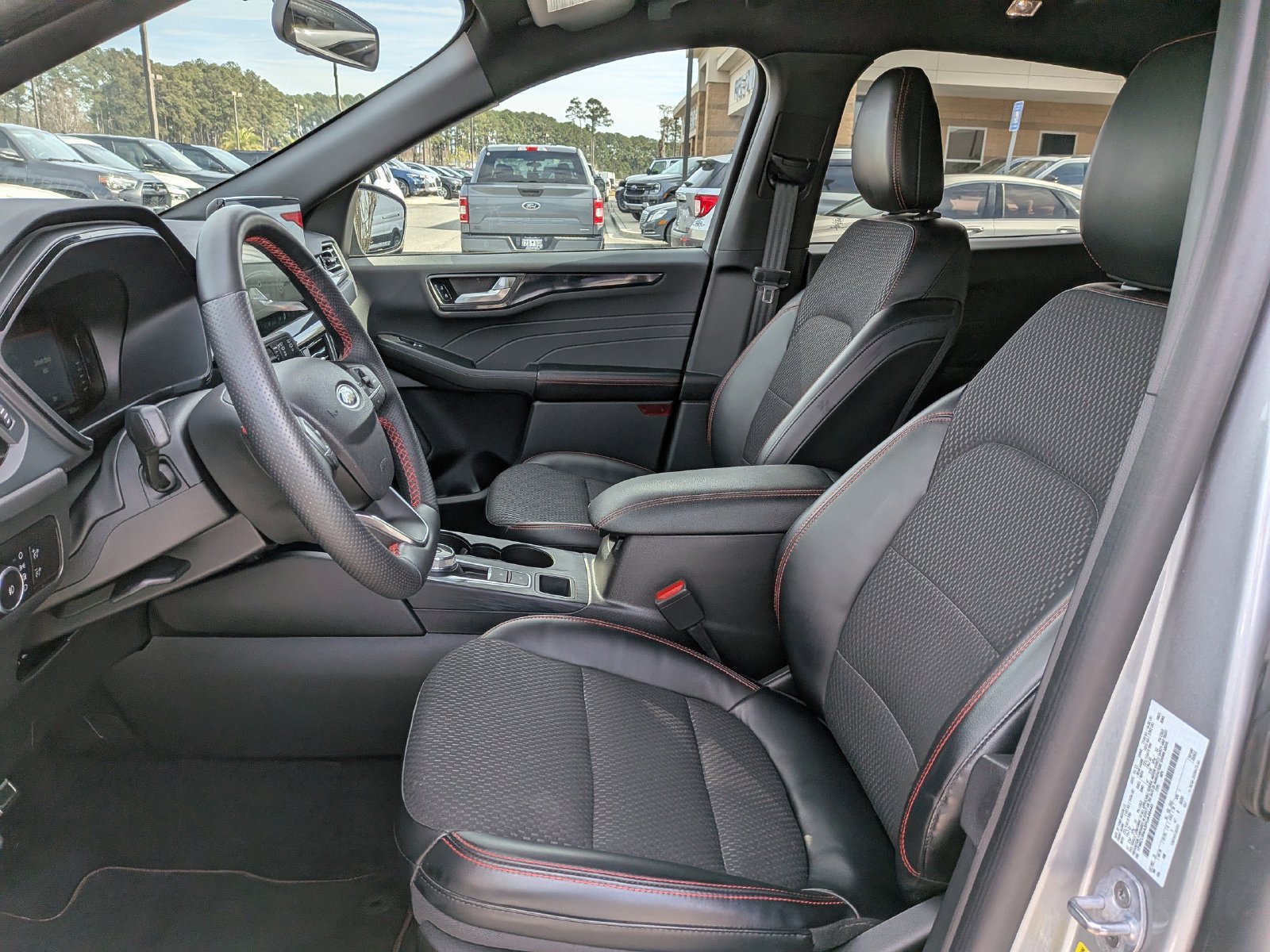 Certified 2023 Ford Escape ST-Line Select w/ Tech Pack #1 AWD/4WD image 23