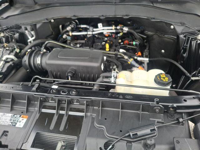 Certified 2022 Ford Explorer XLT w/ Equipment Group 202A image 28