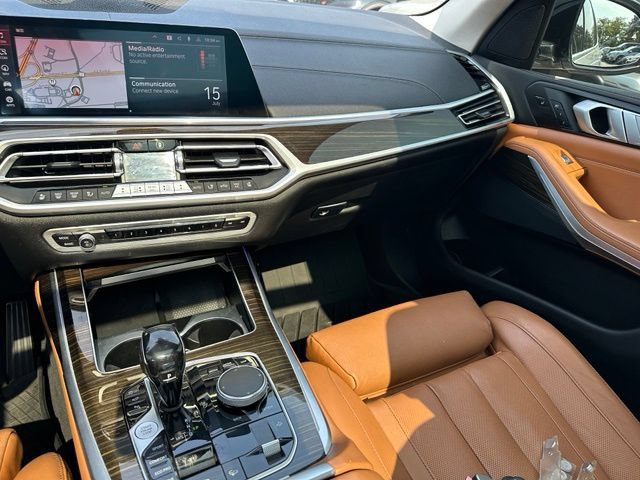 Used 2021 BMW X7 xDrive40i AWD/4WD image 21