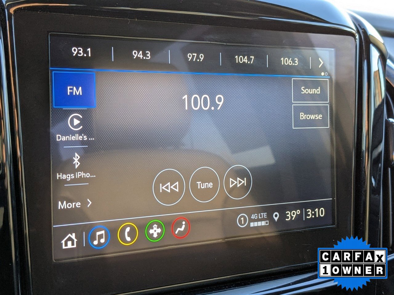 Used 2023 Chevrolet Traverse LT image 25